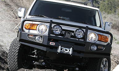 ARB FJ Cruiser Deluxe Front Bumper 2007-09
